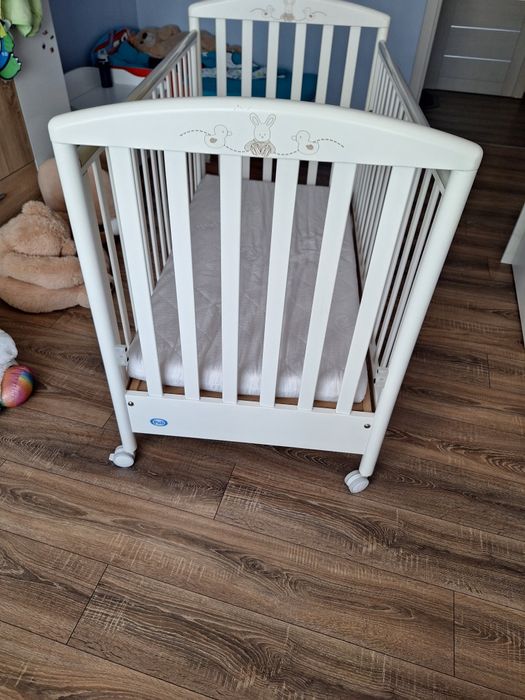 Бебешко обзавеждане Pali