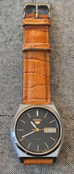 SEIKO 5 автоматик,работещ,за ценители и колекционери