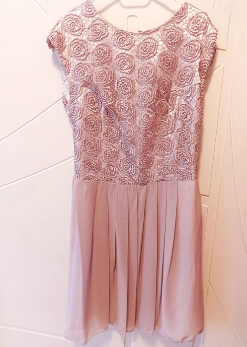 Rochie Bej pentru evenimente