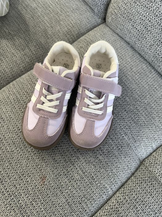 Кроссовки 27 размер