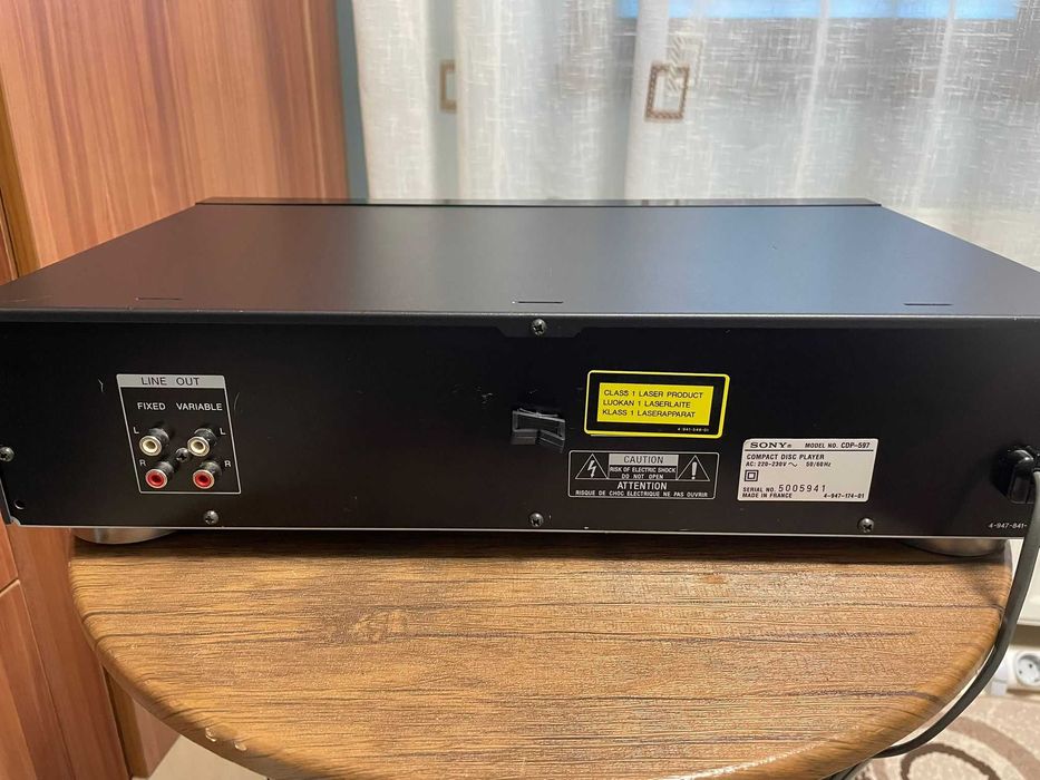 Sony CDP-597 Compact Disc Player