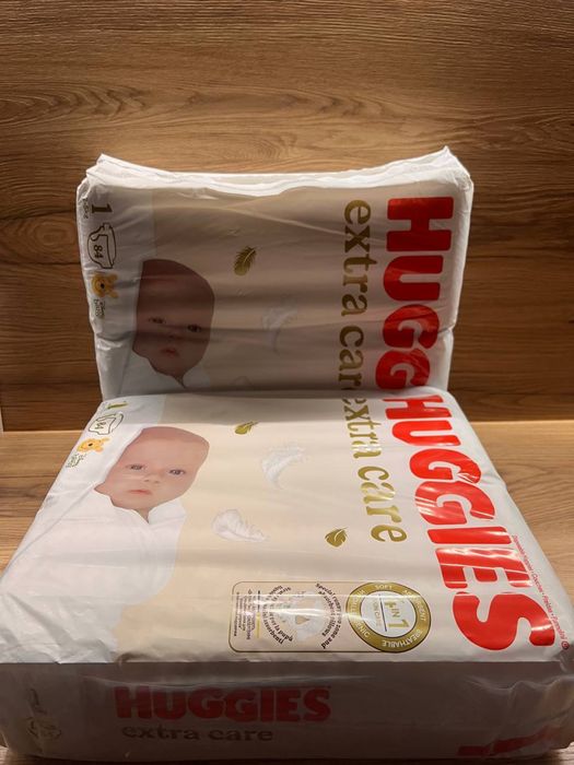 Памперси Huggies