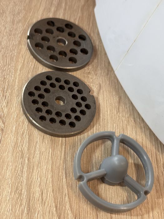 Mașină de tocat carne electrică Optimum RK-0500