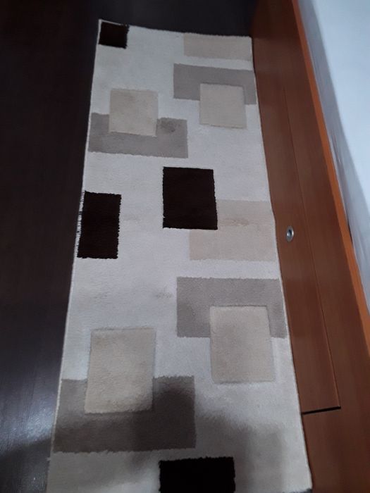 Vând Covor Dreptunghiular