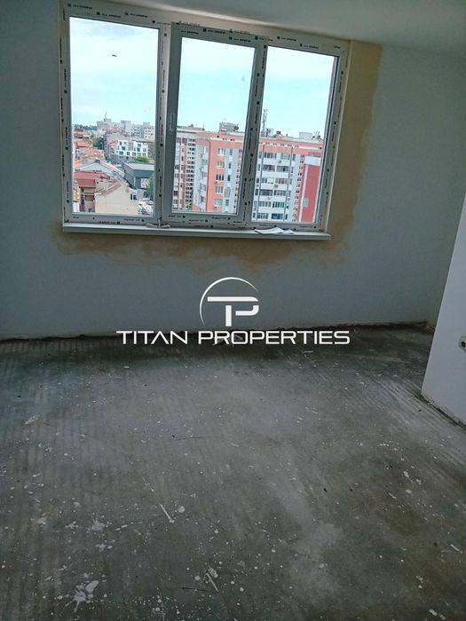 Продава се Двустаен апартамент в Бургас, Възраждане - 77 кв.м за 1955 €/кв.м - Снимка #1