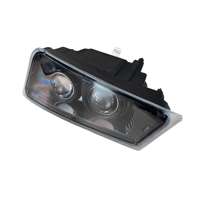 Десен LED халоген, фар за мъгла за VOLVO FH3 / FM3 OEM: 21297917,  21297909,  21035690