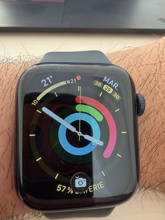 Apple Watch SE 44 mm