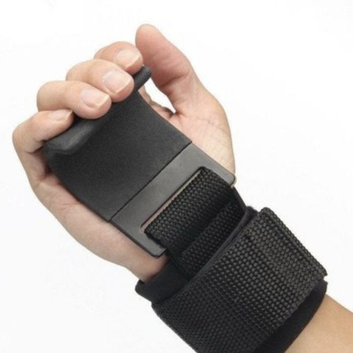 Крюки для тяги и турника