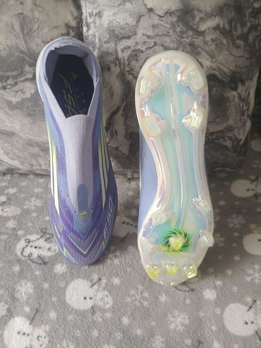 Бутсы футбольные