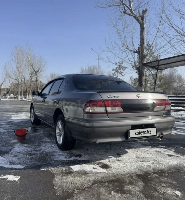 Продаю Nissan Cefiro A32