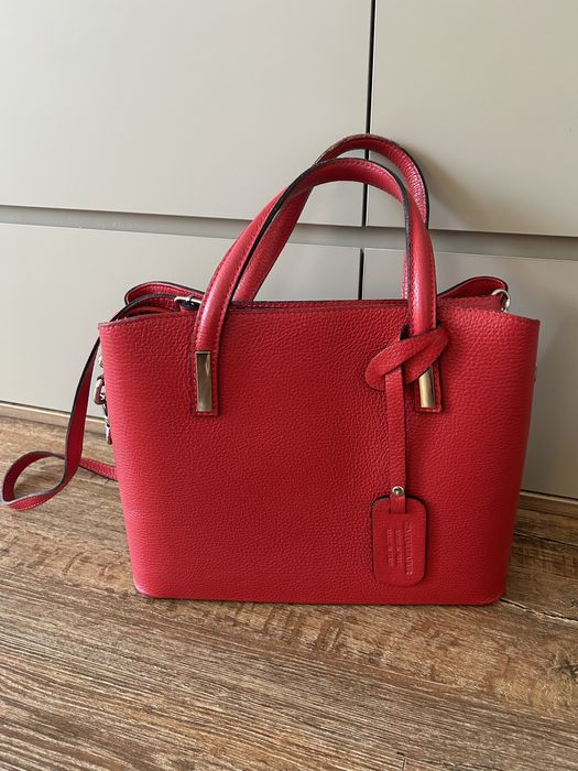 Дамска чанта естествена кожа