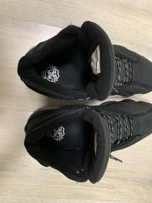 Air jordan 13 black cat