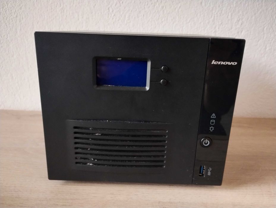 Lenovo ix4-300d NAS server