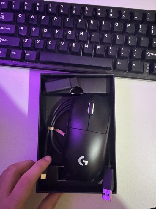Продам мышку Logitech g pro x superligth 2 black