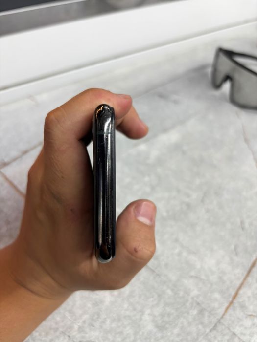Iphone 11 pro.