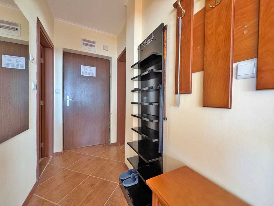 Просторен тристаен апартамент в к-с „Bay View Villas“, Кошарица