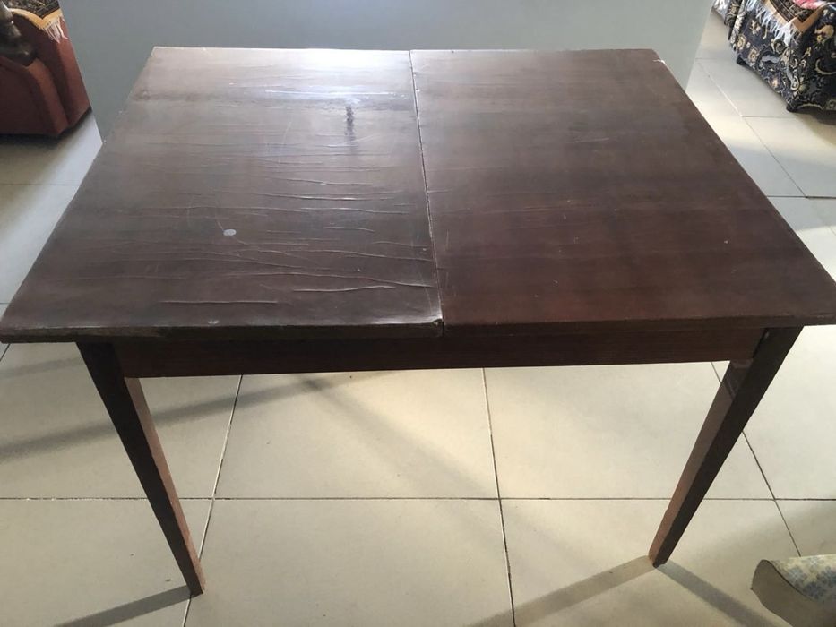 Продам Столы 3штуки