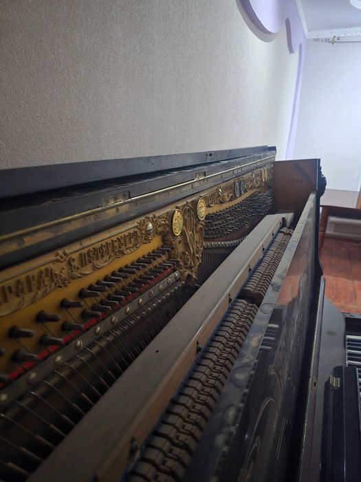 Pianino antikvar 1899