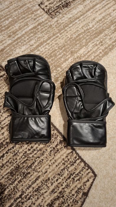 Manusi mma premium uft