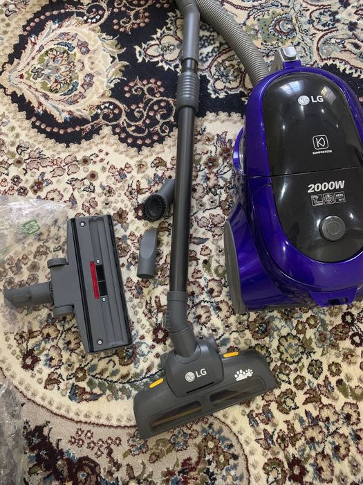 Продаётся пылесос LG вакуумный.