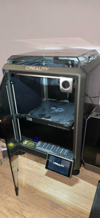 Продам 3D принтер creality k1c
