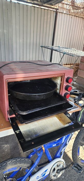 Срочно продам духовка