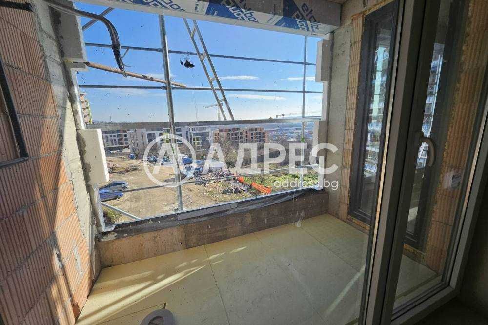 Двустаен апартамент в нова сграда пред АКТ 15