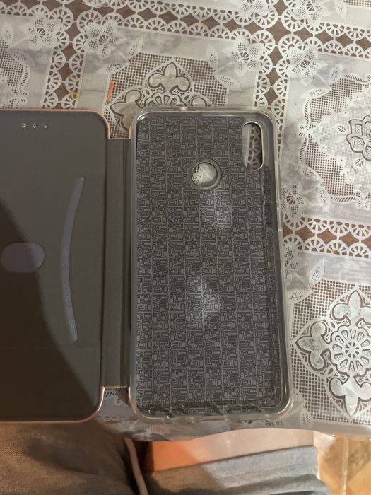 Чехол на Honor 8x