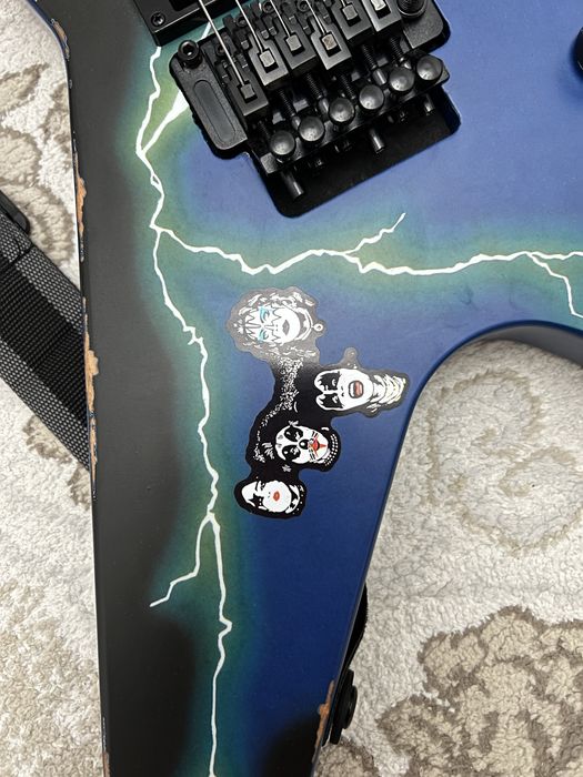 Электрогитара Dean From Hell Washburn