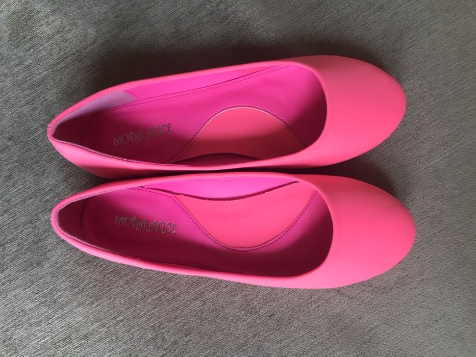 Балетки новые