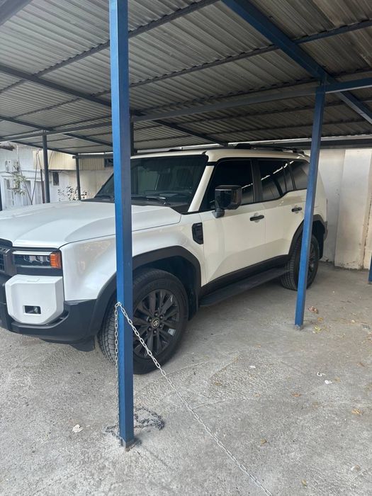 Продам новую Land Cruiser Prado 250. Своя.