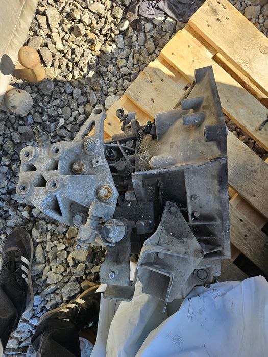 Ръчна скоростна кутия 6 степена за  FIAT Dykato 2.3dizel 130ks 2012god