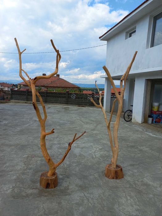 Декорация от дървена украса