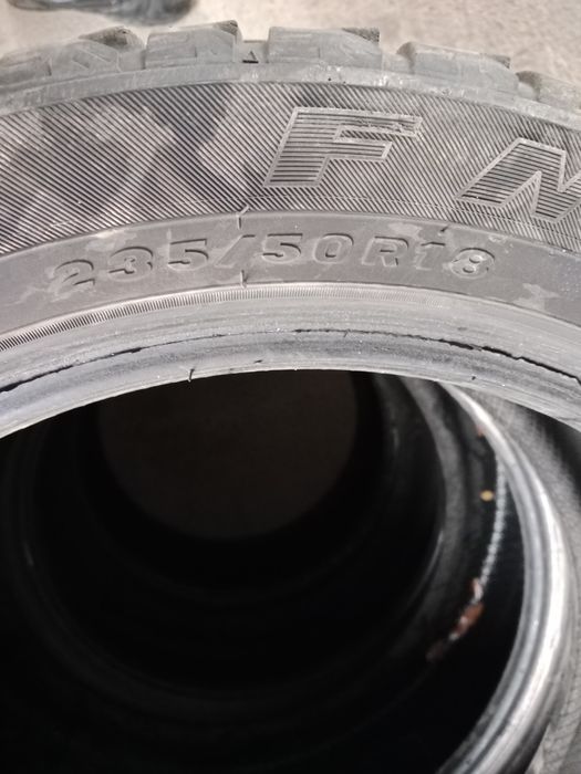 Балон 235/50/18 зима