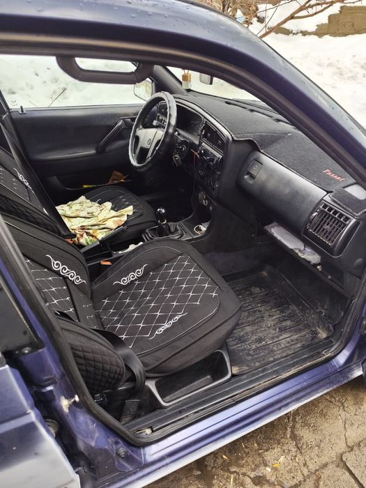 Продаётся пассат Б3 нахаду газ бензин