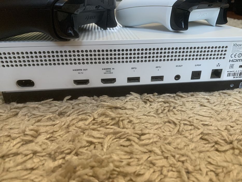 Xbox one S +13 game