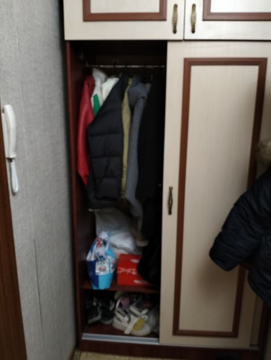 Продам шкаф купе и вешалка