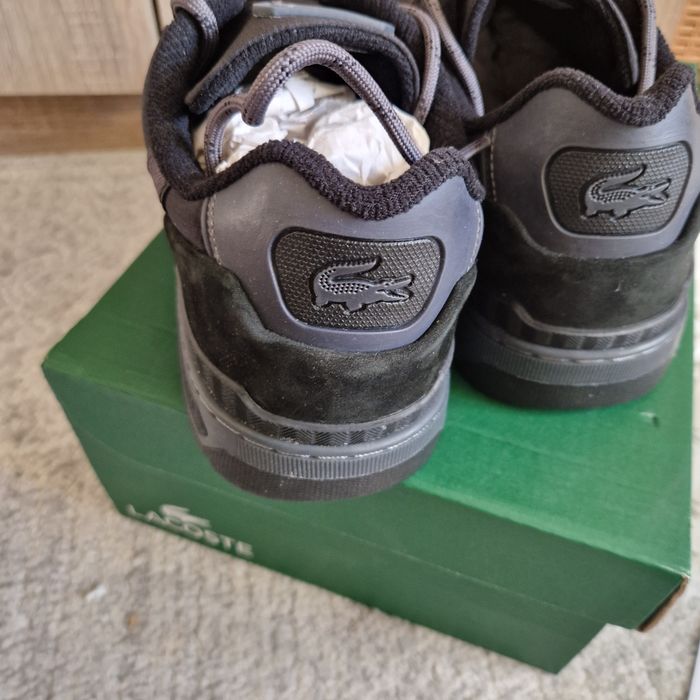 Мъжки обувки на марката lacoste