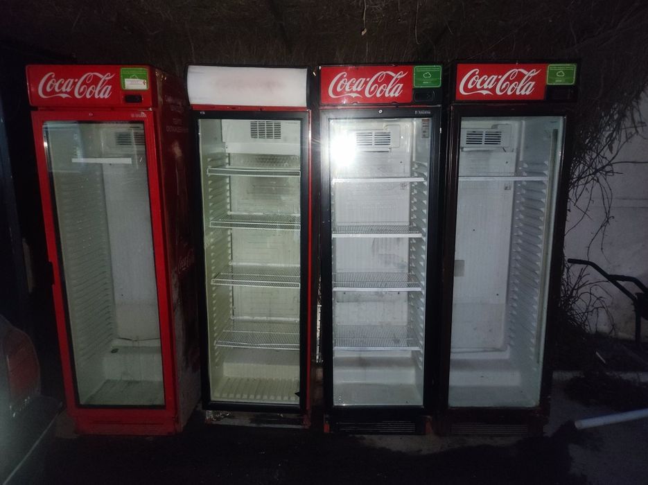 Холодильники стеклянные