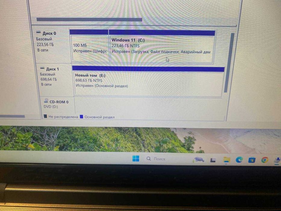 Clevo W350ET/nvidia 660m/16GB/240gb ssd/680gb hdd