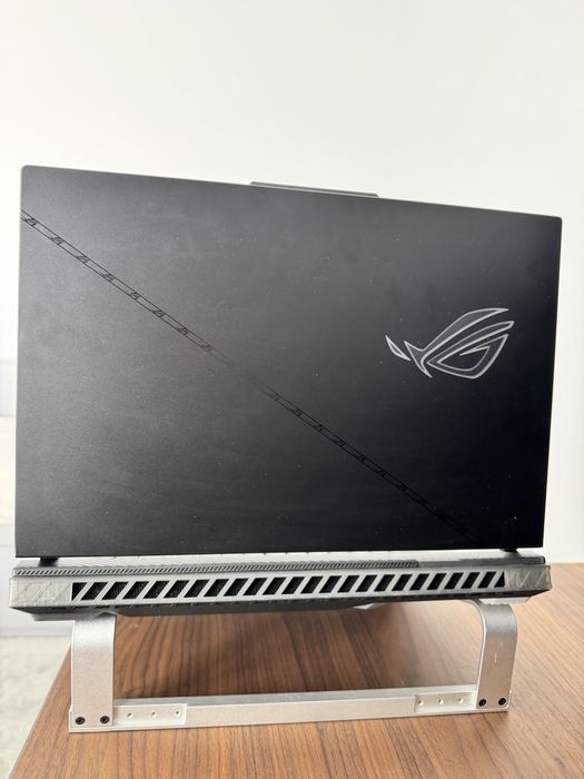 Laptop ASUS ROG STRIX SCAR 16 G634JZ RTX 4080, 32GB, 1TB SSD, 240hz