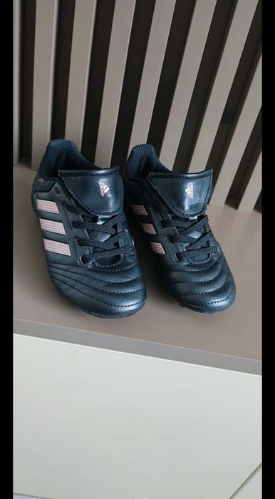 Ghete de fotbal Adidas