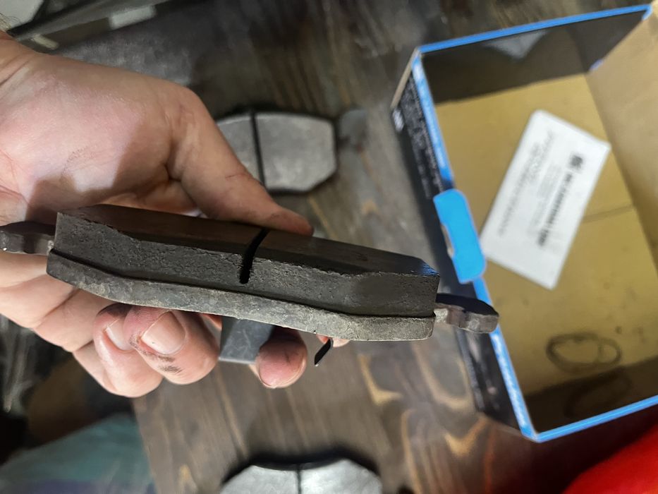 Колодки на Mazda Tribute