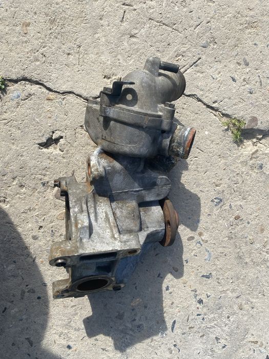 Помпа мерседес w140