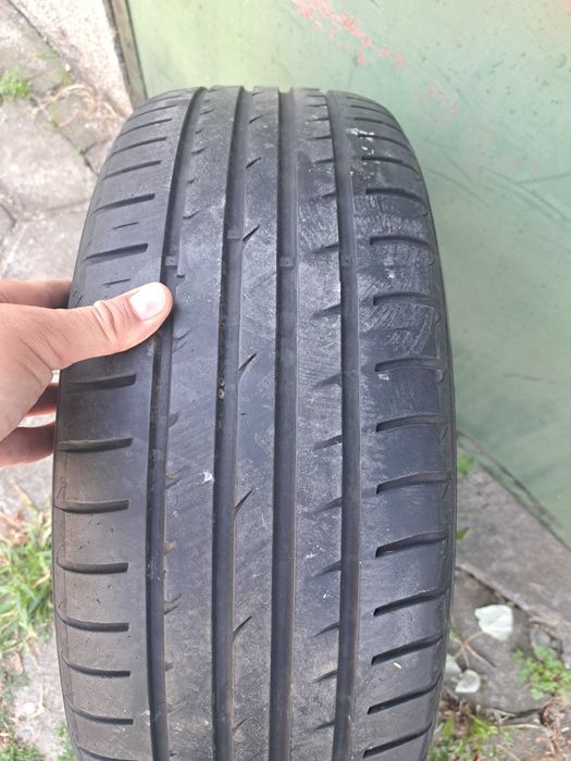 Продавам Резервна гума за Пежо 407 !Размер 215 55 17 Без забележки