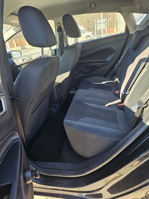 Ford Fiesta din 2015  1.6 disel cu RAR efectuat!!! !