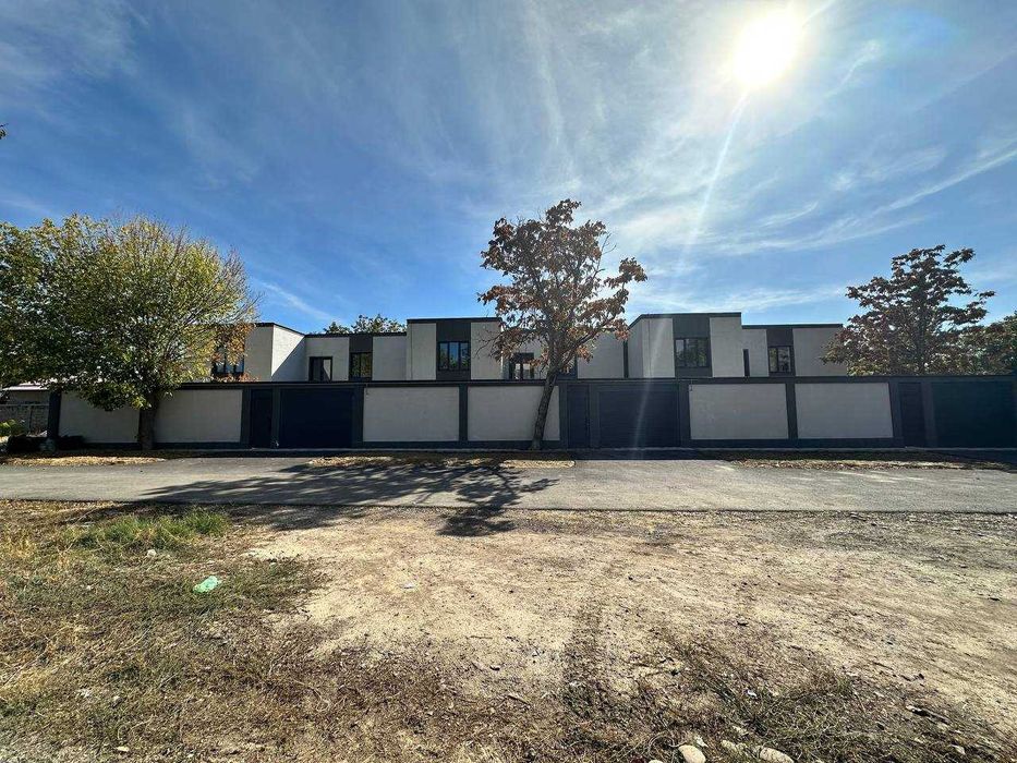 Продаются евро коттеджи в Дурмени