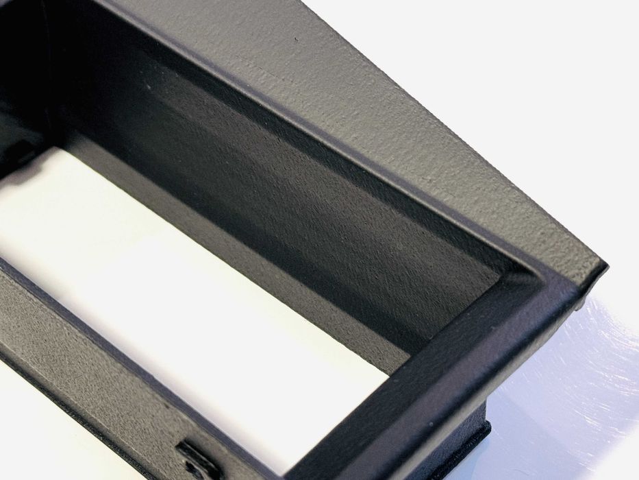 Mercedes 190 w201 - Централен отвор/решетка/духалка