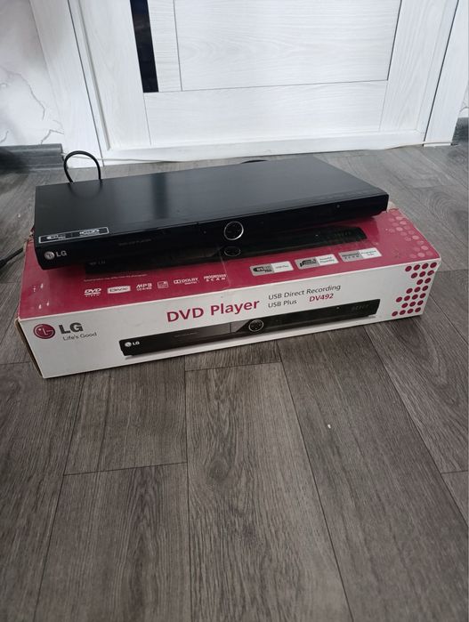 DVD LG в отличном состоянии