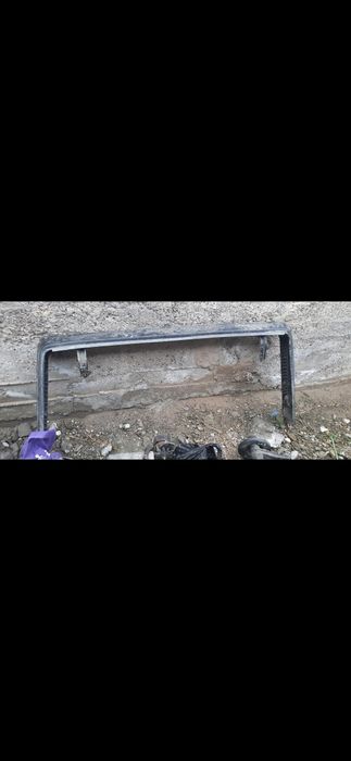 Запчасти на Ауди 100